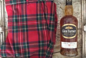 Succombez à la tentation et tentez l’originalité avec le single malt whisky 12 ans d’âge Glen Turner pour une Saint-Patrick à l’année!