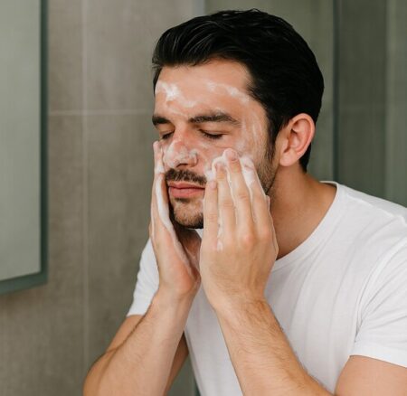 Les solutions nettoyantes essentielles pour une peau saine!