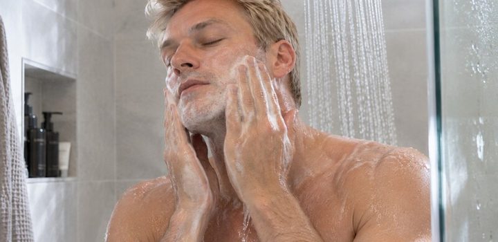 MERIT Beauty : trois étapes pour une peau propre, hydratée et prête pour la journée